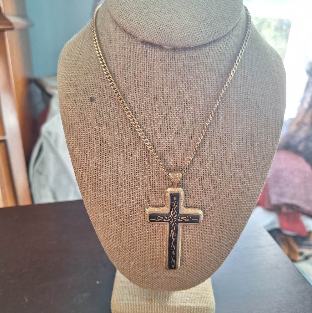 Sarah Coventry Black and Gold Cross Necklace